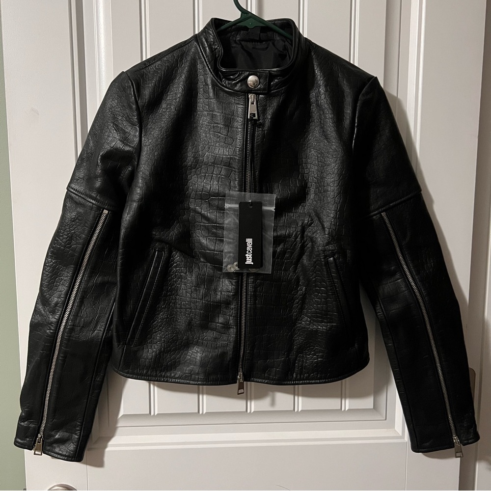 NWT - JUST CAVALLI CROC-EFFECT LEATHER BIKER JACKET IN BLACK - Size 40 IT - XS/S - Picture 3 of 9